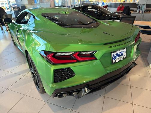 2026 Chevrolet Corvette Stingray w/1LT