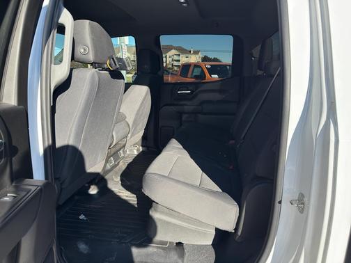 2020 Chevrolet Silverado 1500 Custom Trail Boss