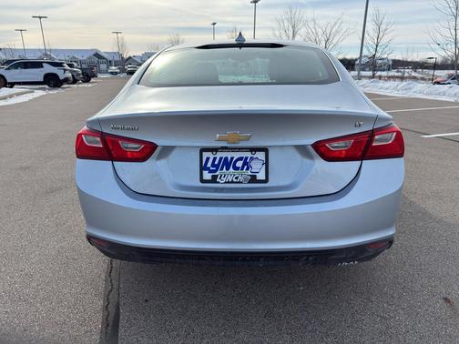 2017 Chevrolet Malibu 1LT