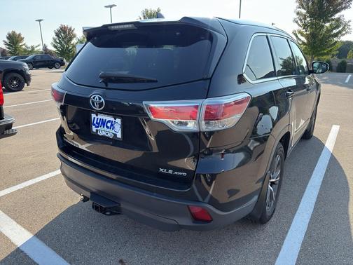 2016 Toyota Highlander XLE