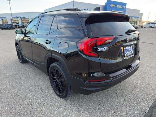 2021 GMC Terrain SLT