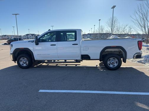 2024 GMC Sierra 2500 Pro