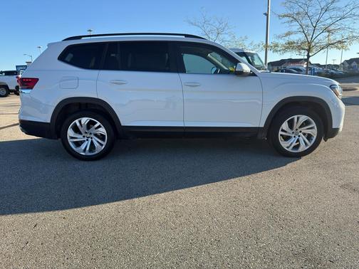 2021 Volkswagen Atlas 3.6L SE w/Technology