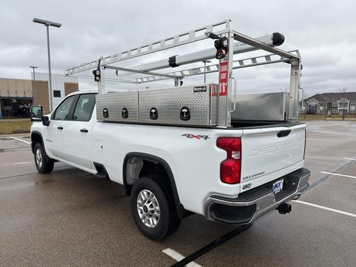 2025 Chevrolet Silverado 2500 WT