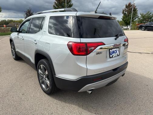 2017 GMC Acadia SLT-2