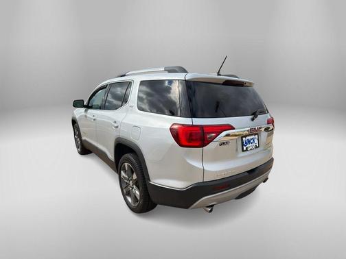 2017 GMC Acadia SLT-2
