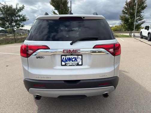 2017 GMC Acadia SLT-2