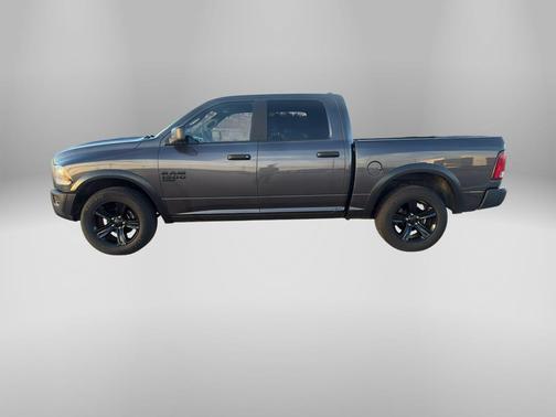 2024 RAM 1500 Classic Warlock Crew Cab 4x4 5'7' Box