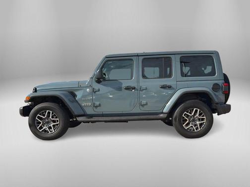 2024 Jeep Wrangler 4-Door Sahara 4x4