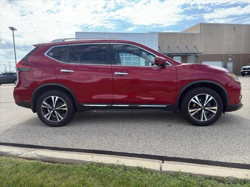 2017 Nissan Rogue SL