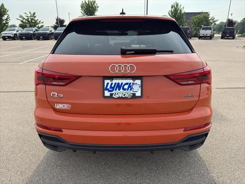 2023 Audi Q3 Premium 45 TFSI S line quattro Tiptronic
