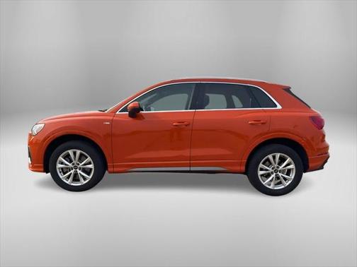 2023 Audi Q3 Premium 45 TFSI S line quattro Tiptronic