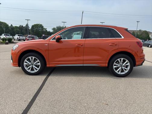 2023 Audi Q3 Premium 45 TFSI S line quattro Tiptronic