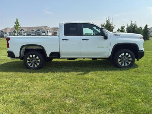 2025 Chevrolet Silverado 2500 Custom