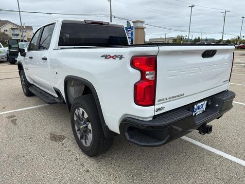 2021 Chevrolet Silverado 2500 Custom
