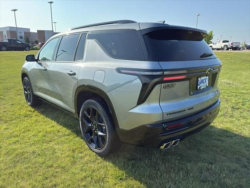 2025 Chevrolet Traverse RS