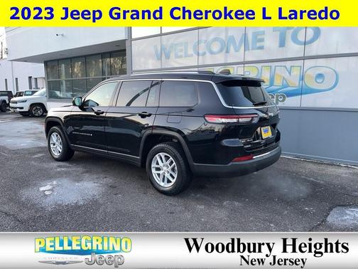 2023 Jeep Grand Cherokee L Laredo