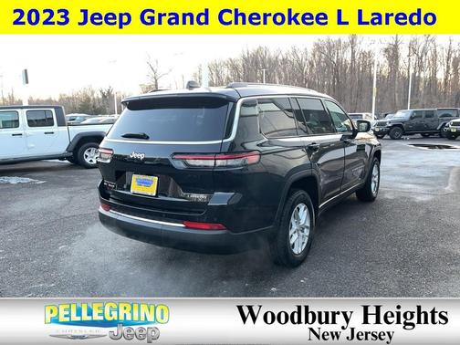 2023 Jeep Grand Cherokee L Laredo