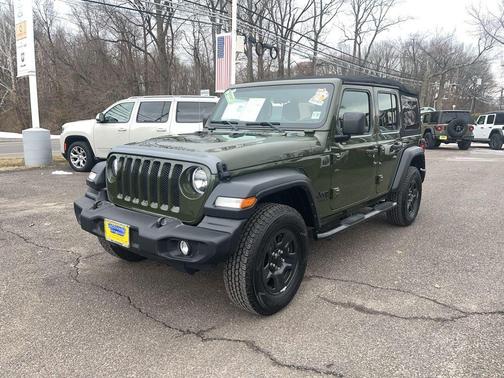 2022 Jeep Wrangler Unlimited Sport