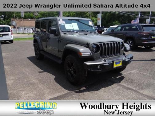 2022 Jeep Wrangler Unlimited Sahara Altitude