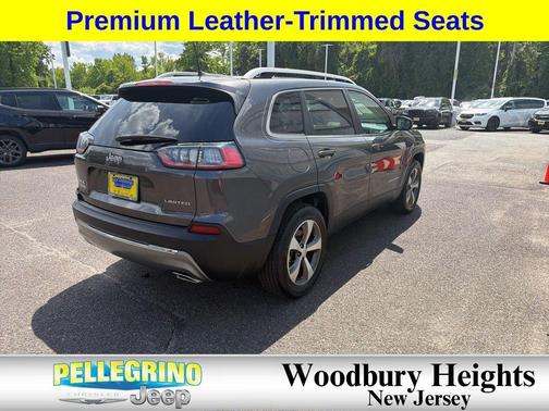 Granite Crystal Metallic Clearcoat 2021 Jeep Cherokee Limited