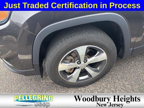 Granite Crystal Metallic Clearcoat 2021 Jeep Cherokee Limited