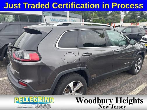 Granite Crystal Metallic Clearcoat 2021 Jeep Cherokee Limited