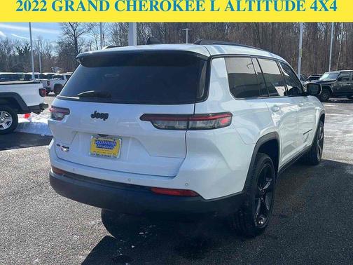 2022 Jeep Grand Cherokee L Laredo