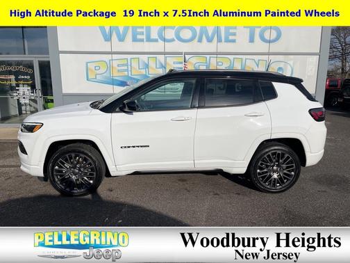 2022 Jeep Compass Altitude