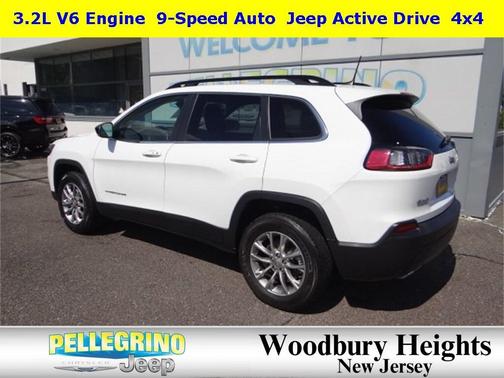 2022 Jeep Cherokee Latitude Lux