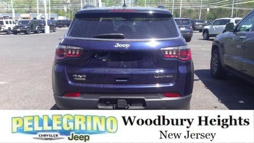 Photo 5 of 11 of 2020 Jeep Compass Limited