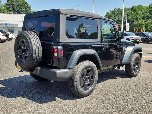 2025 Jeep Wrangler Sport