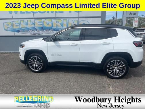 Bright White Clearcoat 2023 Jeep Compass Limited