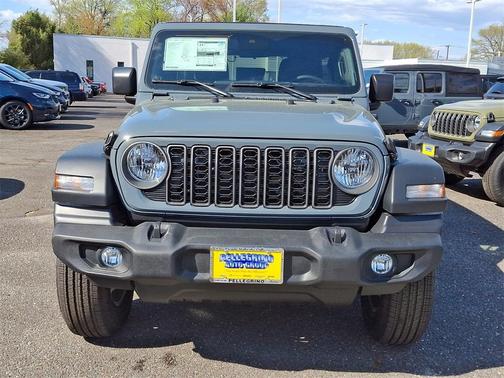 2025 Jeep Wrangler Sport