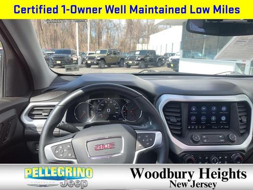 Sterling Metallic 2023 GMC Acadia AWD SLT