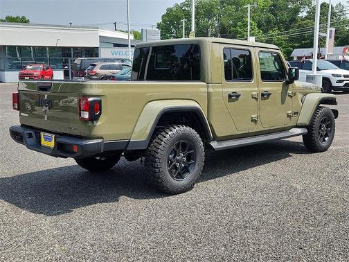 2025 Jeep Gladiator Sport
