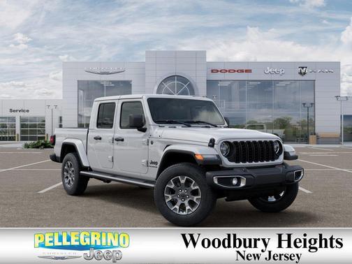 2026 Jeep Gladiator Sahara 4x4