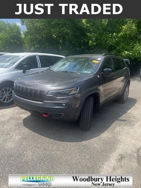 2022 Jeep Cherokee Trailhawk