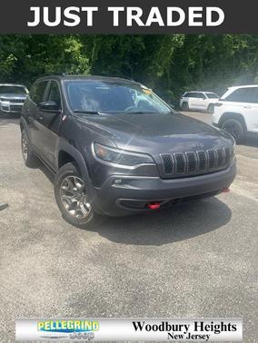 2022 Jeep Cherokee Trailhawk