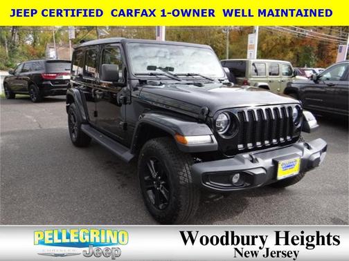 2022 Jeep Wrangler Unlimited Sahara Altitude