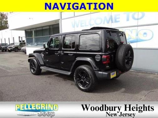 Black Clearcoat 2022 Jeep Wrangler Unlimited Sahara