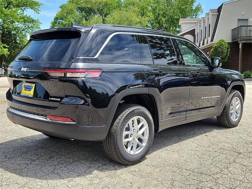 2025 Jeep Grand Cherokee Laredo X
