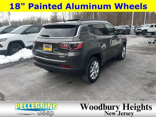 2024 Jeep Compass Latitude Lux