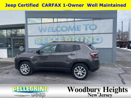 2024 Jeep Compass Latitude Lux