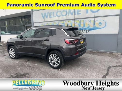 2024 Jeep Compass Latitude Lux