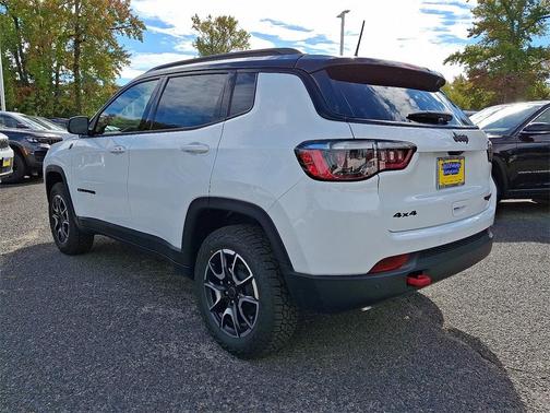 2026 Jeep Compass Trailhawk