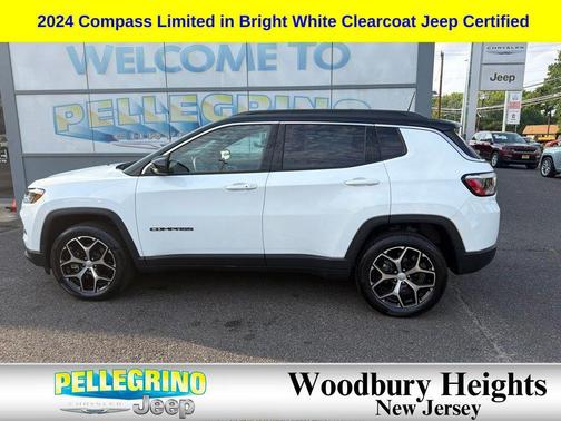 Bright White Clearcoat 2024 Jeep Compass Limited