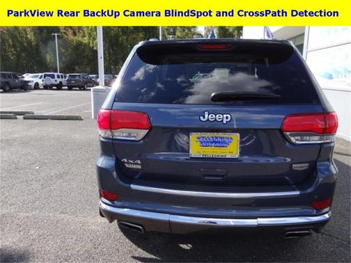 2019 Jeep Grand Cherokee Summit