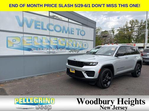 Silver Zynith 2023 Jeep Grand Cherokee Altitude