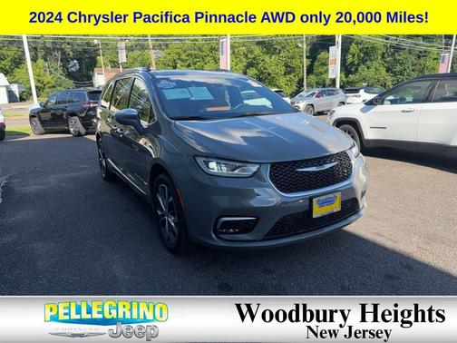 White 2024 Chrysler Pacifica L